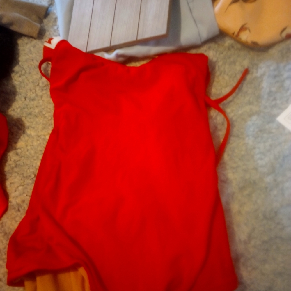 Wholesale women's clothes size small and medium
